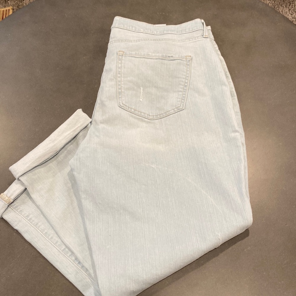 Women's Banana Republic Girlfriend jeans size 33/16
